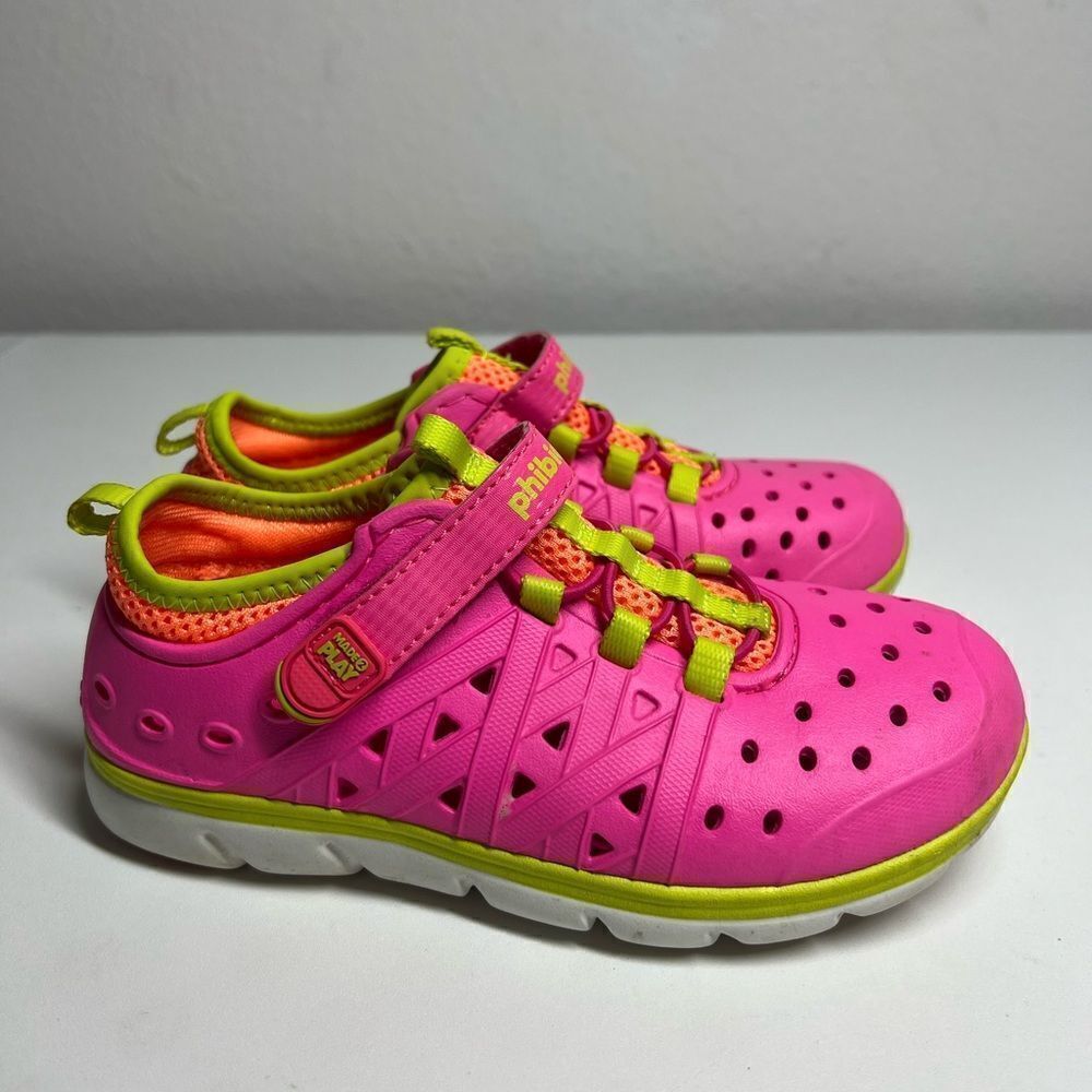 Stride Rite Made 2 Play Pink Phibian Sneaker Sandals Size 12 Water shoes